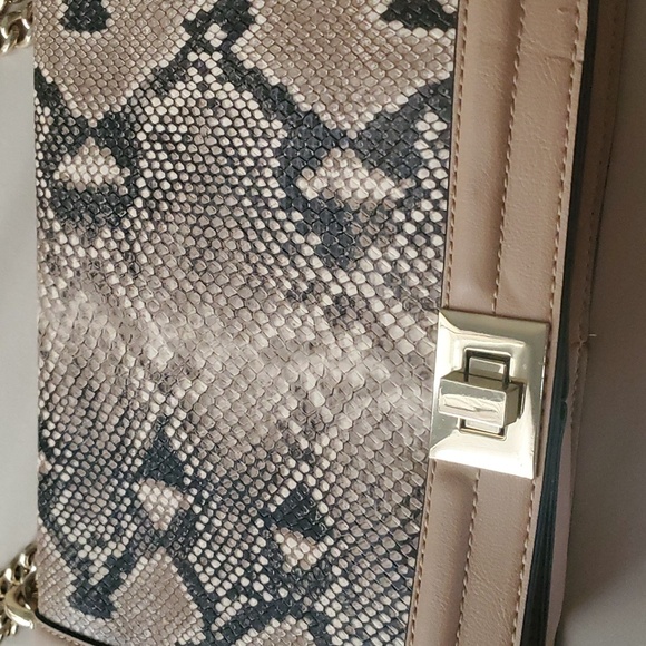 INC Concepts Faux Snakeskin Crossbody Shoulder Ladies Bag Pocketbook - Picture 2 of 7